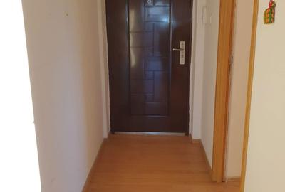 Apartament cu 3 camere decomandat în Lazaret - 6