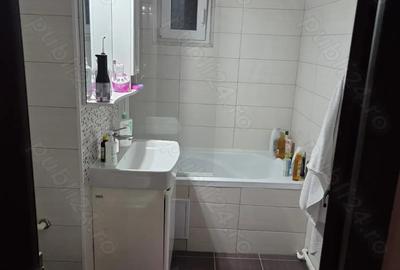 Vand apartament 3 camere, et 1 Unirii Sud - 8