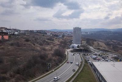 Apartament cu 4 camere decomandat în Sud - 9