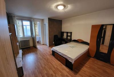 Garsonieră în Craiovei - 2