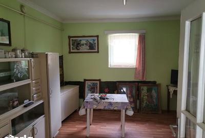 Casă cu 2 camere cu Teren 90 Mp în Central - 3
