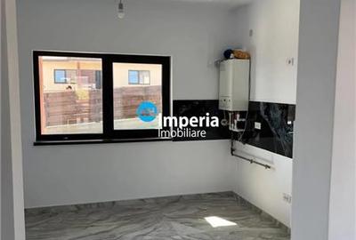 Casă cu 4 camere cu Canalizare în Valea Lupului - 7