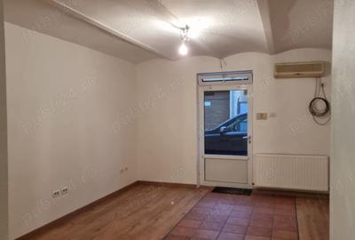 Apartament cu 3 camere în Podgoria - 8