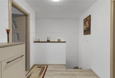 Casa moderna P+M in cartierul Valea cu Flori Tarlungeni  Brasov - 10