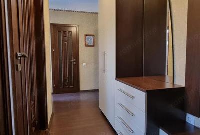 Apartament cu 2 camere decomandat în Crângași