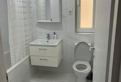 Apartament cu 2 camere decomandat în Exterior Vest
