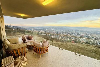 Penthouse de inchiriat cu jacuzzi, 90 mp si 80 mp terasa, zona Gruia