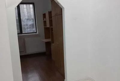 Garsonieră decomandată în Țigarete - 2