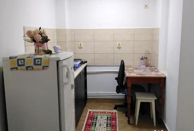 Garsonieră decomandată în Central - 1