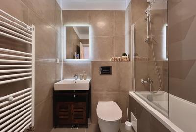 Apartament cu 2 camere semidecomandat, mobilat în Tractorul - 6