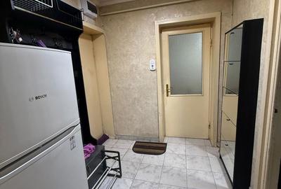 Apartament cu 3 camere semidecomandat, mobilat în Sud - 8