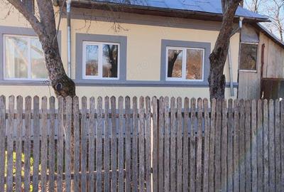 Casa de vanzare, com Calinesti sat Gorganu, Jud Arges - 1