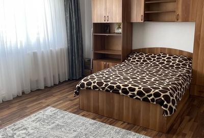 Garsonieră decomandată în Central - 3