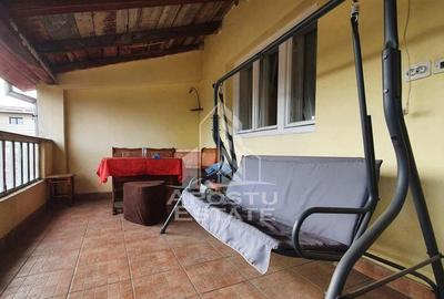 Apartament cu 4 camere semidecomandat în Complex Studențesc