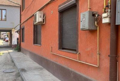Vind apartament centru Arad - 4
