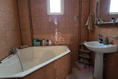 Casa de Vanzare, Str Dorobantilor, Zona Top Med/Gara Mare - 7