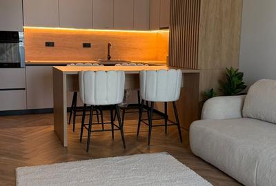 Apartament cu 2 camere semidecomandat, mobilat în Florești