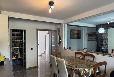 APARTAMENT CU 4 CAMERE SI CURTE PRIVATA, NICOLINA CUG - 7