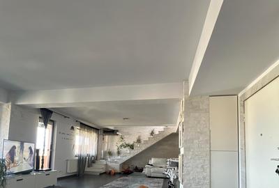 OPORTUNITATE DE INVESTIȚIE: Apartament 178 mp mobilat și utilat - gata de mutare - 10