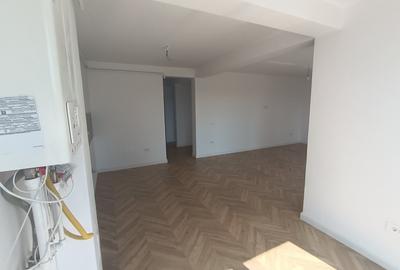 Apartament cu 3 camere în Rediu - 6