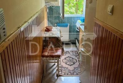 Apartament cu 2 camere semidecomandat, mobilat în 7 Noiembrie - 2