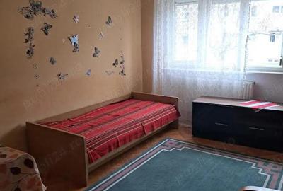 Apartament cu 2 camere decomandat în Micro 14 - 8