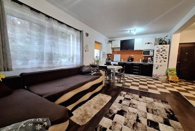 Apartament cu 3 camere, 53 mp, parcare, gradina, zona Teilor - 2
