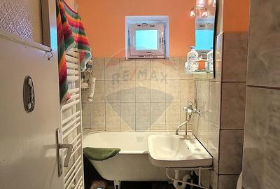 Apartament cu 2 camere decomandat în Central - 2