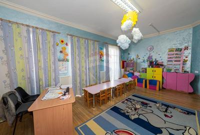 Vila spatioasa de vanzare, ideala pentru investitie - 25