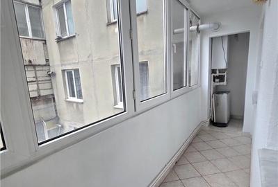 Apartament cu 3 camere, mobilat în Crângași - 11