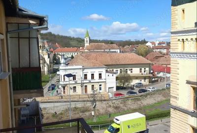 Apartament de vanzare - 10