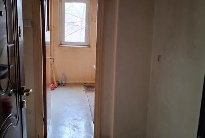 Apartament cu 2 camere semidecomandat în Drumul Taberei - 2