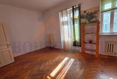 Vanzare apartament 5 camere Cisnigiu, 178 mp, langa blocul Florentin Vanzare apartament 5 camere Cisnigiu, 178 mp, langa blocul Florentin - 7