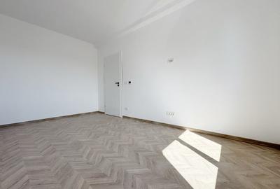Duplex despartit prin camera tehnica, 136mp utili, 5 camere -Giroc - 11