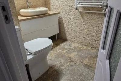 Garsonieră de 40 mp unde te poți muta imediat,  Strada Pecineaga sector 5 - 6