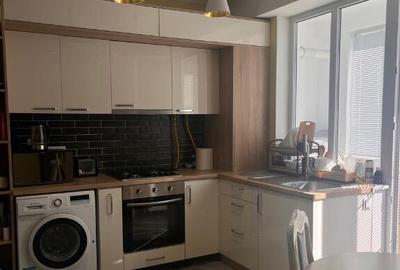 Inchiriez Garsoniera Detunata - 1