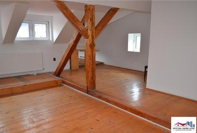 Spatiu Comercial de Inchiriat in Zona Centrala - 4