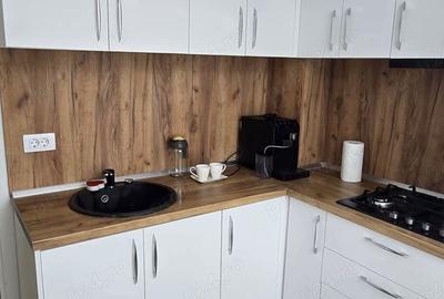 1cam central et1 mob.utilat 380euro - 3