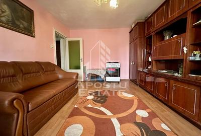 Apartament cu 2 camere decomandat, mobilat în Dâmbovița