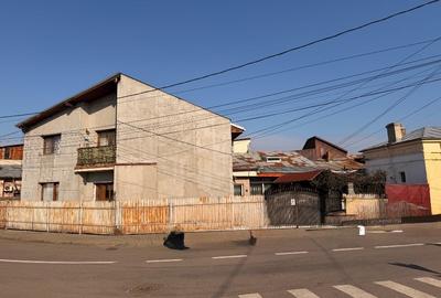 Casă individuală cu 5 camere cu Teren 300 Mp în Gară - 1