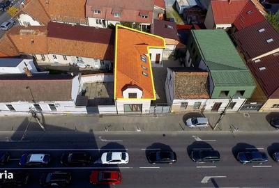 Spațiu comercial, de 236 mp, în Central - 12