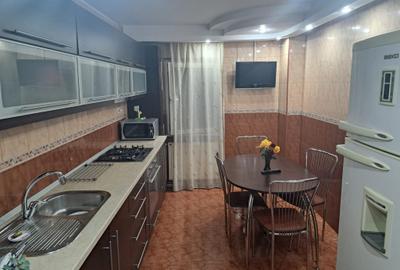 4 camere Exercițiu , Decomandat / Centrală , poziție DEOSEBITĂ ! - 3
