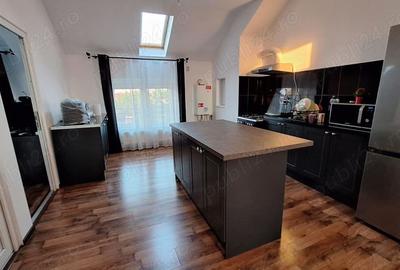 Apartament deosebit , 121 mp, luminos si spatios in zona foarte linistita - 7