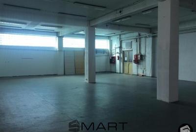 Spațiu comercial, de 1,300 mp, în Central