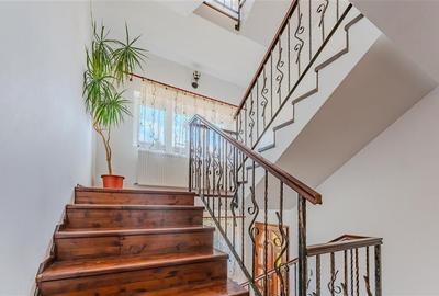 Hotel/Pensiune, de 480 mp, în Tractorul - 18