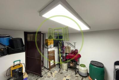 Casă individuală cu 6 camere cu Canalizare în Central - 6