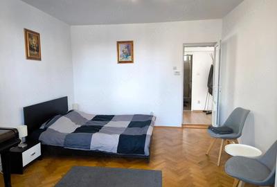 Apartament cu 2 camere decomandat în 15 Noiembrie - 13