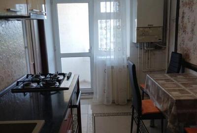 Apartament cu 3 camere decomandat în Libertății - 4