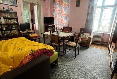 Apartament cu 3 camere circular în P-ța Unirii - 12