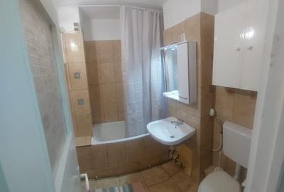 Apartament cu 2 camere decomandat în Central - 1